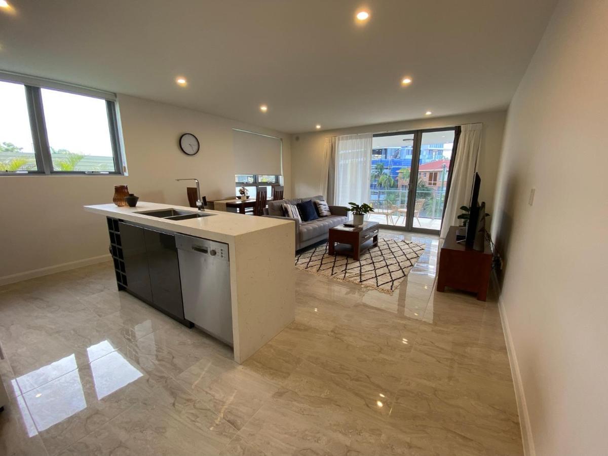 Serenity Surfers Paradise Голд-Кост Экстерьер фото