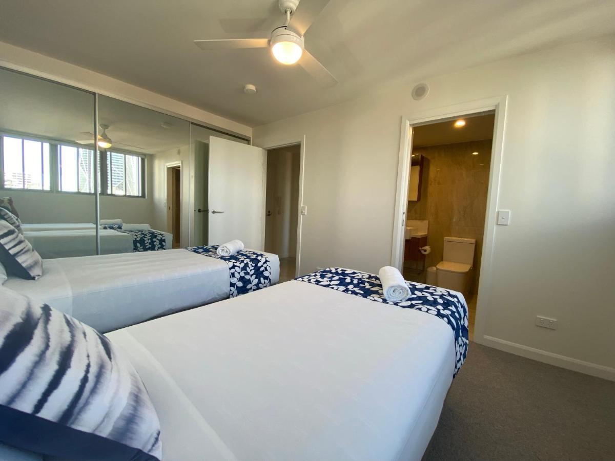 Serenity Surfers Paradise Голд-Кост Экстерьер фото